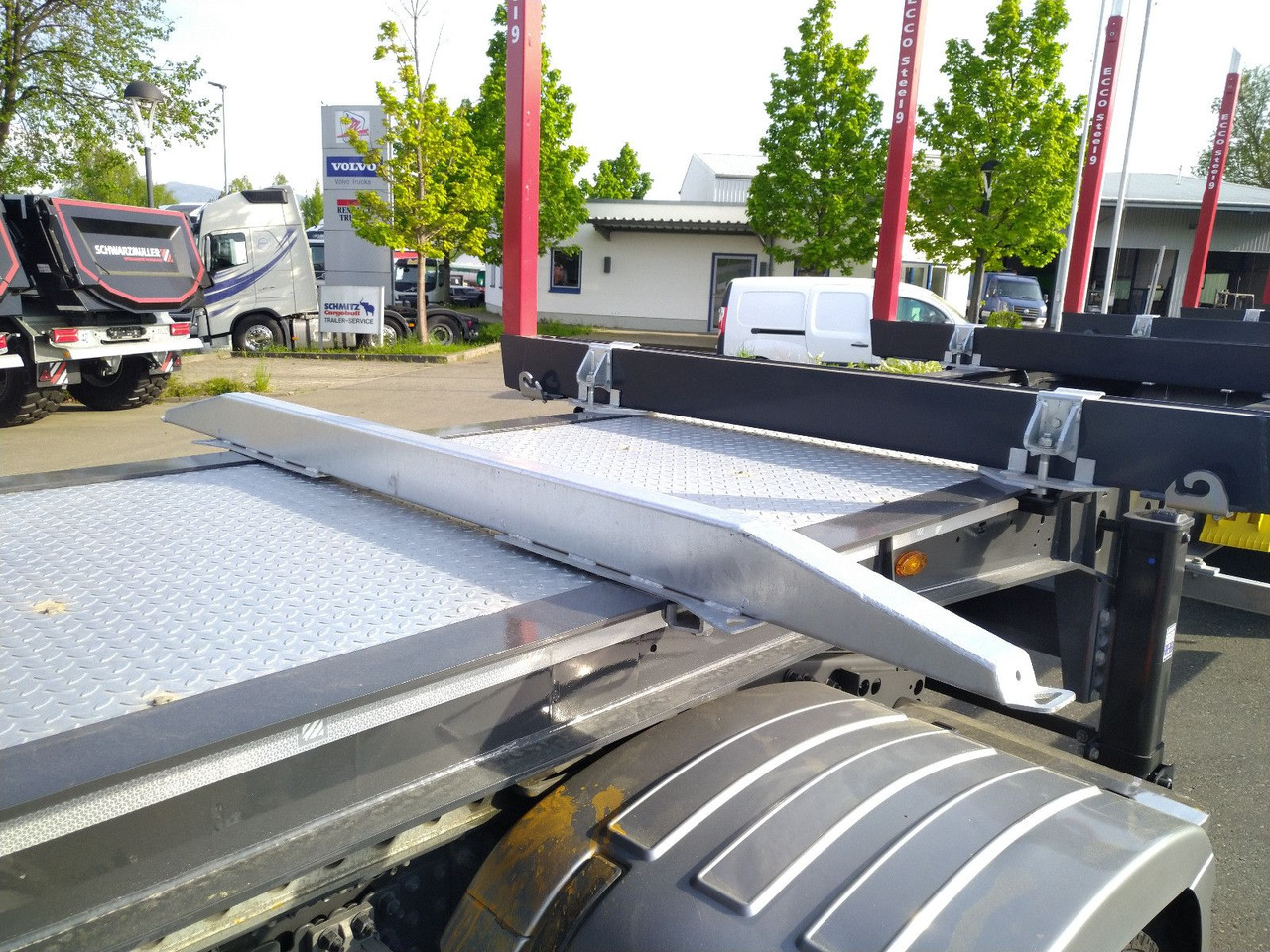 Nov Polprikolica za prevoz lesa Schwarzmüller 3-A Rungensattel 8xRungSchemel 5800kg NEU sofort Schwarzmüller 3-A Rungensattel 8xRungSchemel 5800kg NEU sofort: slika 10 Nov Polprikolica za prevoz lesa Schwarzmüller 3-A Rungensattel 8xRungSchemel 5800kg NEU sofort Schwarzmüller 3-A Rungensattel 8xRungSchemel 5800kg NEU sofort: slika 10