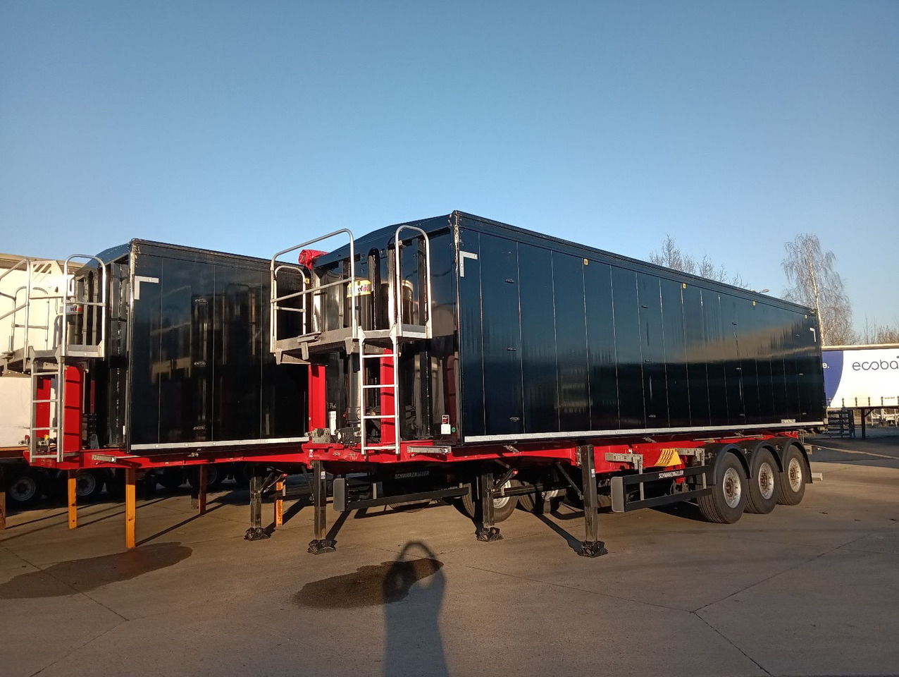 Schwarzmüller K-Serie ALU 54m3 Getreide Nur 69.340km 6250kg - Kiper polprikolica: slika 1 Schwarzmüller K-Serie ALU 54m3 Getreide Nur 69.340km 6250kg - Kiper polprikolica: slika 1