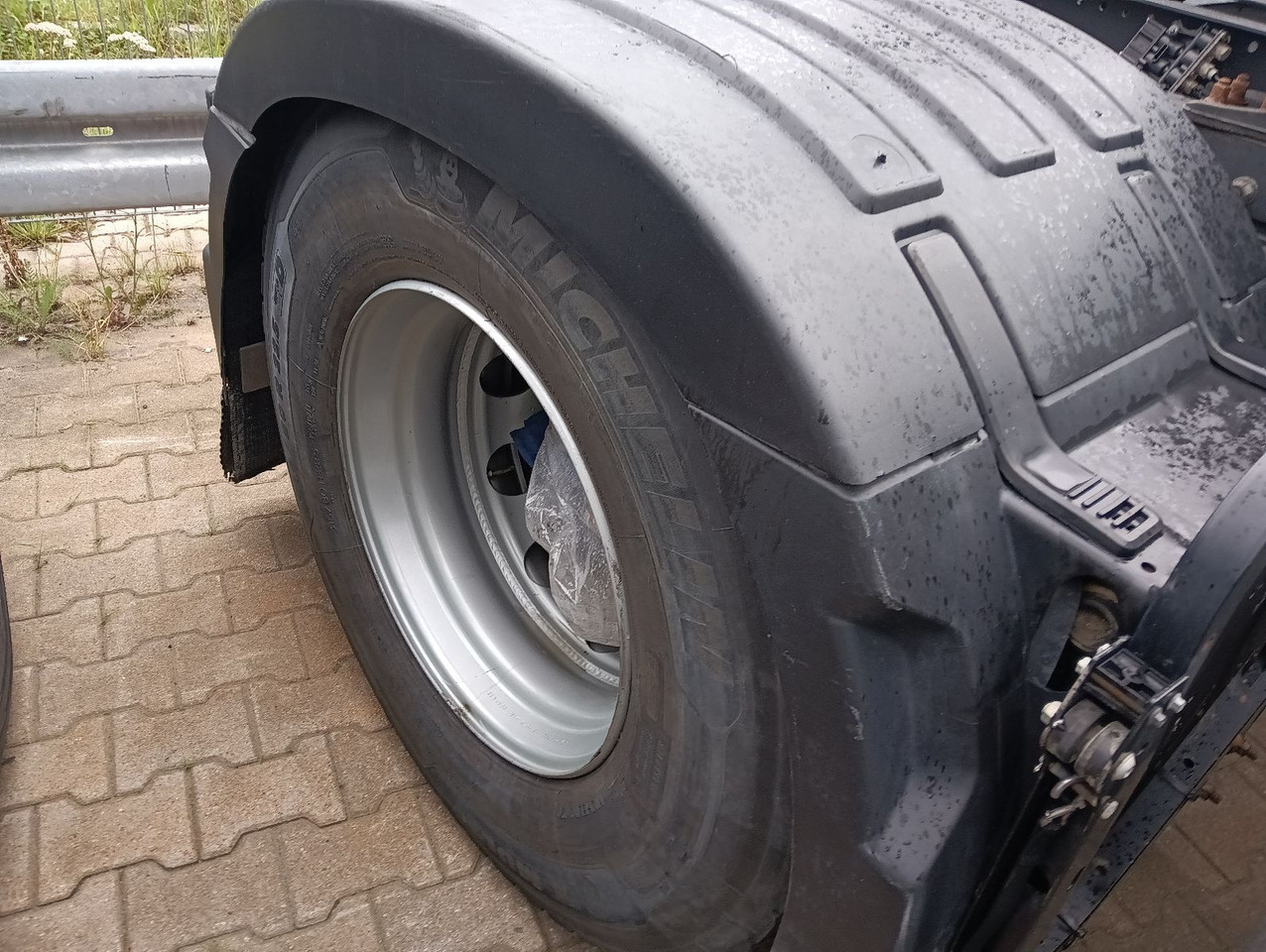 Vlačilec Volvo FH 500 4x2T X-Track Globe I-PARC HydraulikUNFALL: slika 28