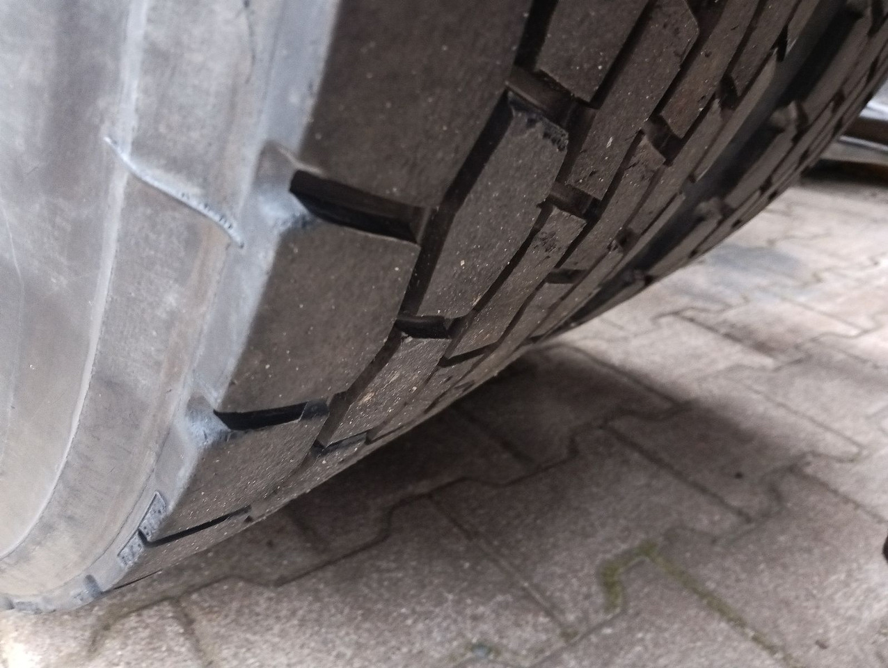 Vlačilec Volvo FH 500 4x2T X-Track Globe I-PARC HydraulikUNFALL: slika 29