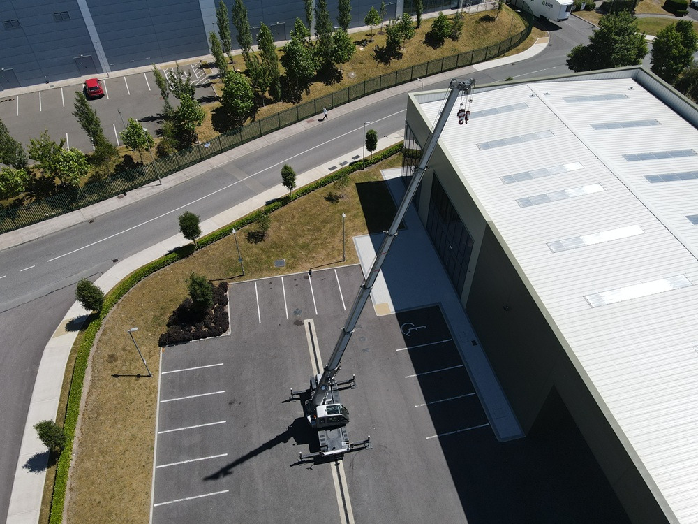 KATO 13 Ton City Crane with Only 6,822kms and 1,362 hours from New - Avtodvigalo za vse namene: slika 1 KATO 13 Ton City Crane with Only 6,822kms and 1,362 hours from New - Avtodvigalo za vse namene: slika 1
