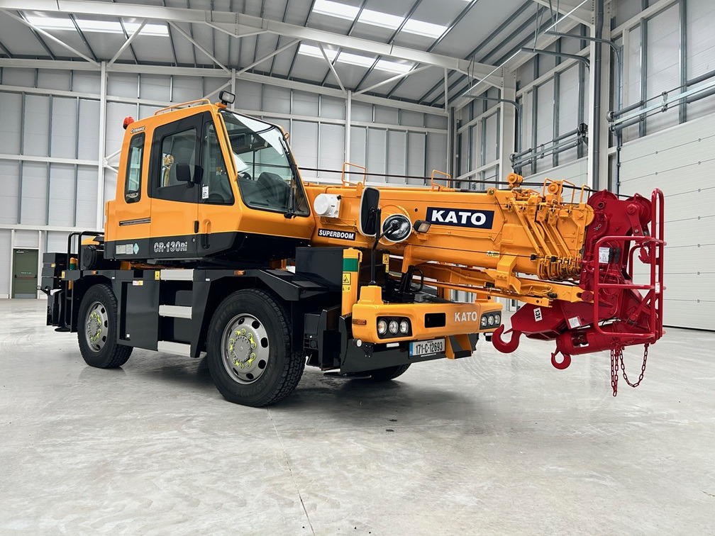 KATO CR-130Ri - 13 Ton City Crane with Only 8,563 miles from New !! - Avtodvigalo: slika 2 KATO CR-130Ri - 13 Ton City Crane with Only 8,563 miles from New !! - Avtodvigalo: slika 2