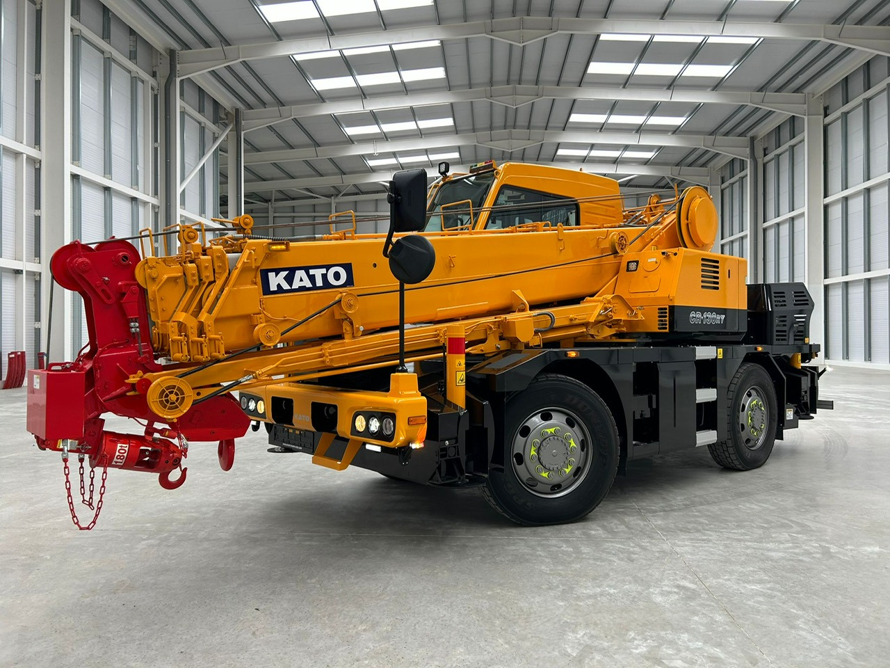 KATO CR-130Rv - 13 Ton City Crane with Joystick Control - Avtodvigalo: slika 5 KATO CR-130Rv - 13 Ton City Crane with Joystick Control - Avtodvigalo: slika 5