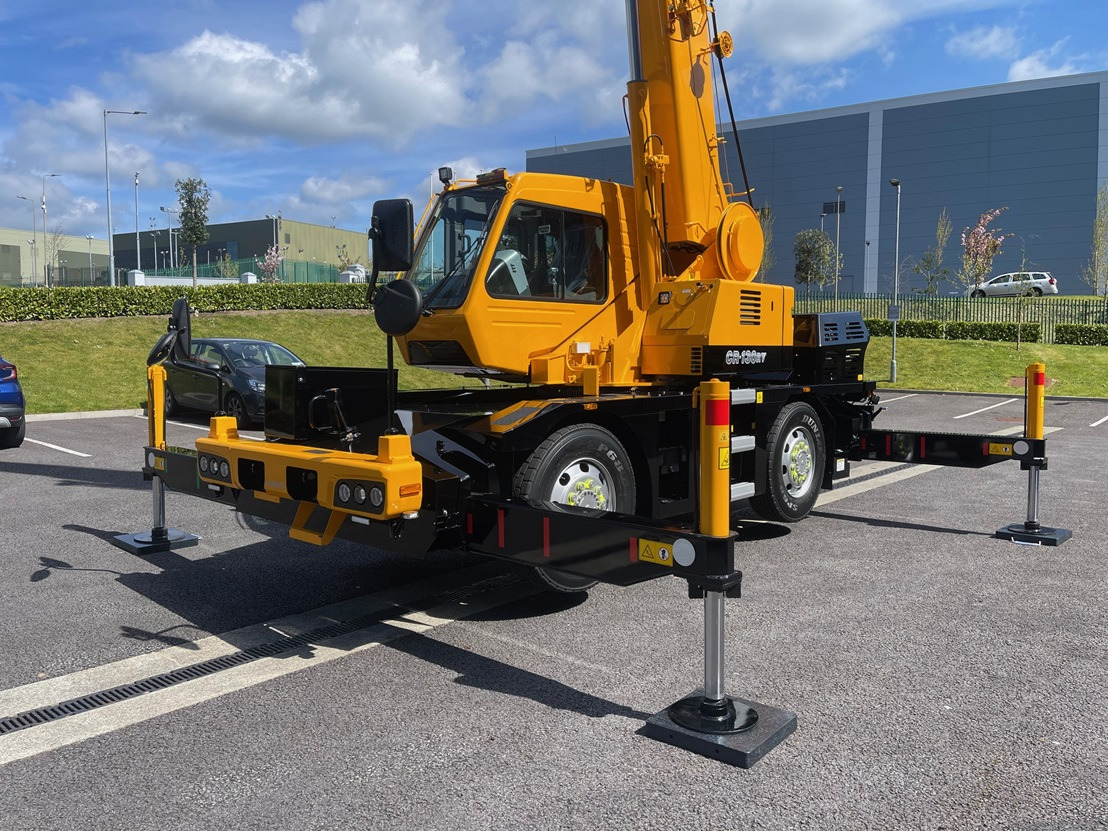 Nov Avtodvigalo KATO CR-130Rv - 13 Ton Crane - Joystick Control & Stage V Engine: slika 23