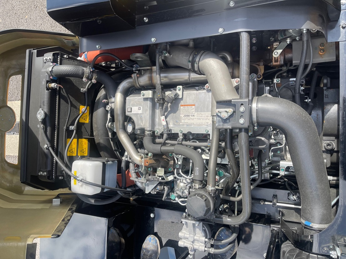 Nov Avtodvigalo KATO CR-130Rv - 13 Ton Crane - Joystick Control & Stage V Engine: slika 34