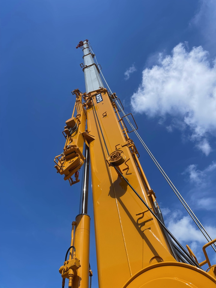 Nov Avtodvigalo KATO CR-130Rv - 13 Ton Crane - Joystick Control & Stage V Engine: slika 25