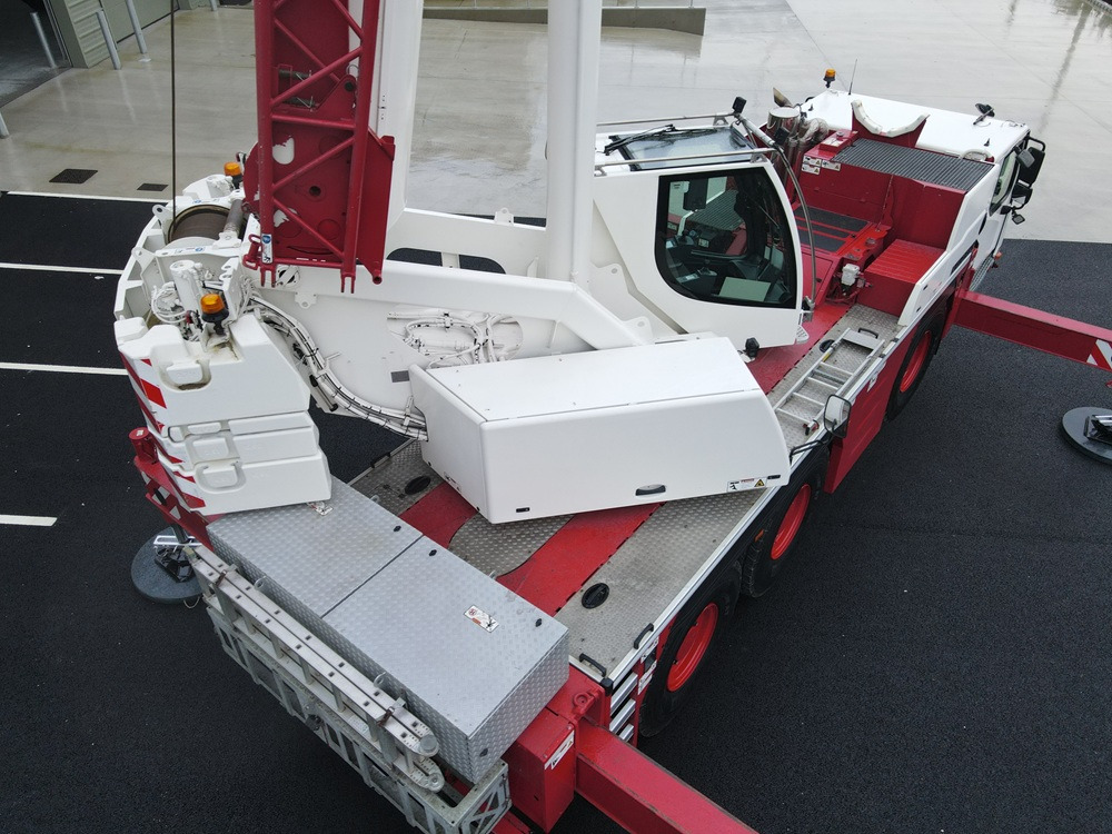 Avtodvigalo za vse namene LIEBHERR LTM1060-3.1 - Excellent Condition and Full Remote: slika 5