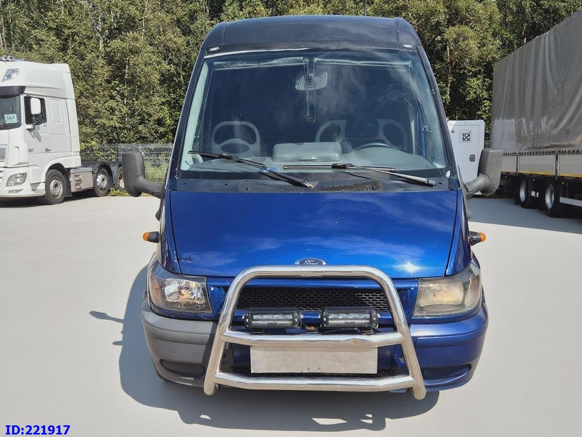 FORD Sunset VIP 17-seats - Minibus, Potovalni avtobus: slika 2 FORD Sunset VIP 17-seats - Minibus, Potovalni avtobus: slika 2