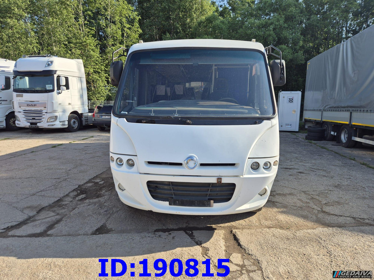 IVECO 65c18 Thesi Kapena 27place (Engine problem) - Potovalni avtobus: slika 2 IVECO 65c18 Thesi Kapena 27place (Engine problem) - Potovalni avtobus: slika 2