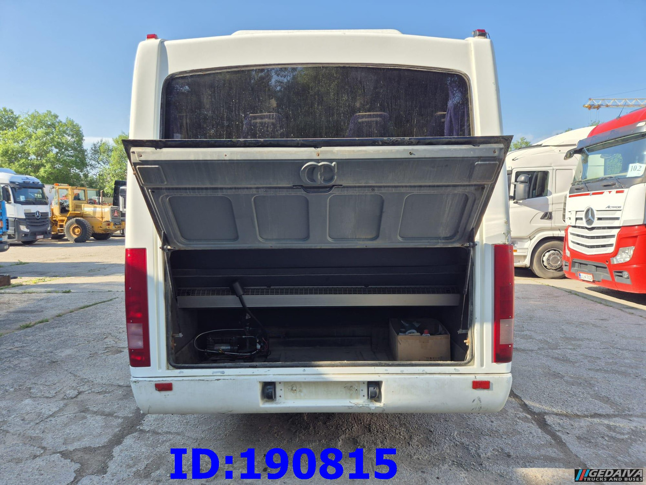 IVECO 65c18 Thesi Kapena 27place (Engine problem) - Potovalni avtobus: slika 5 IVECO 65c18 Thesi Kapena 27place (Engine problem) - Potovalni avtobus: slika 5