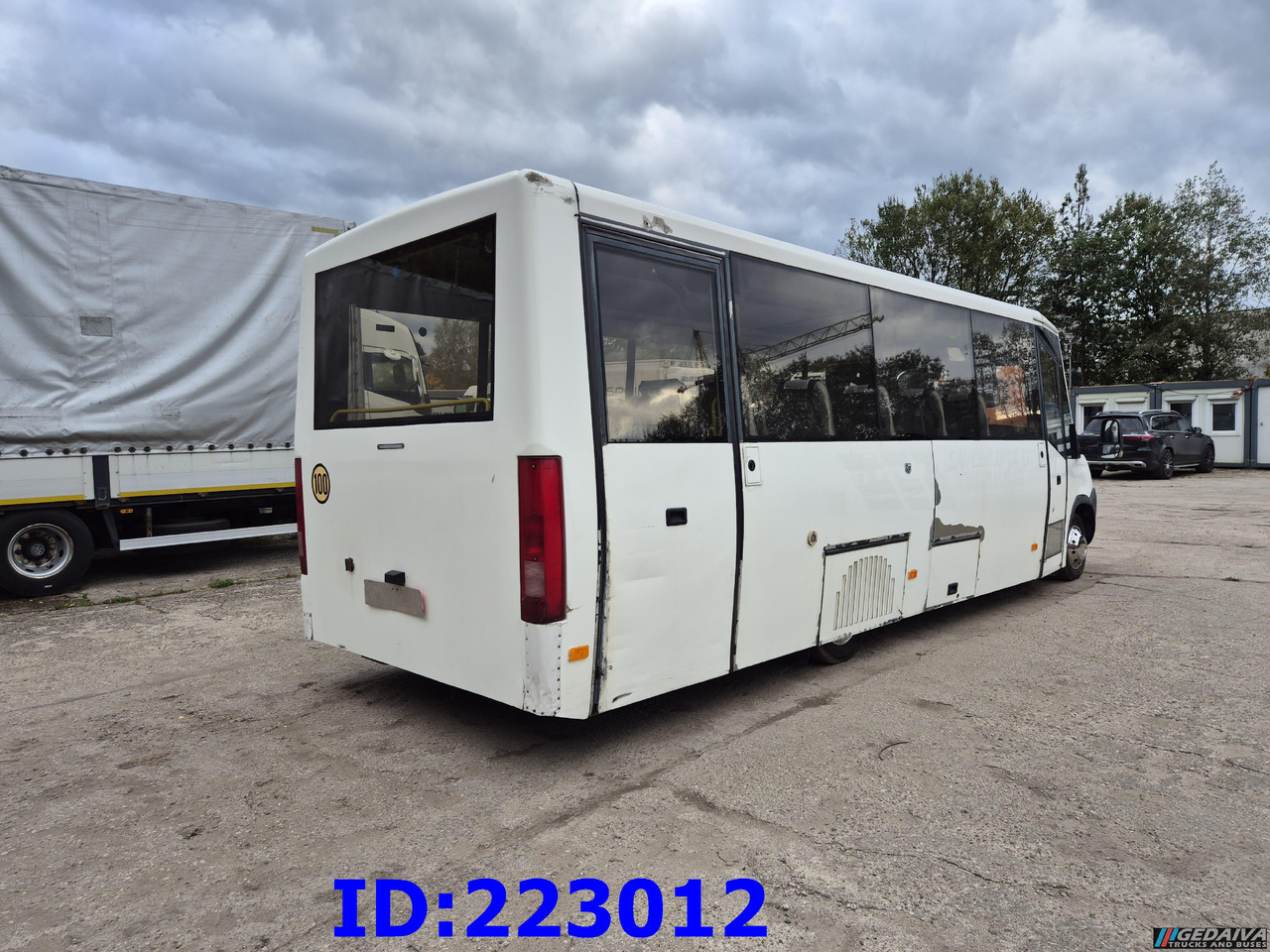IVECO Daily 50C18 - 23-seater - Potovalni avtobus: slika 5 IVECO Daily 50C18 - 23-seater - Potovalni avtobus: slika 5