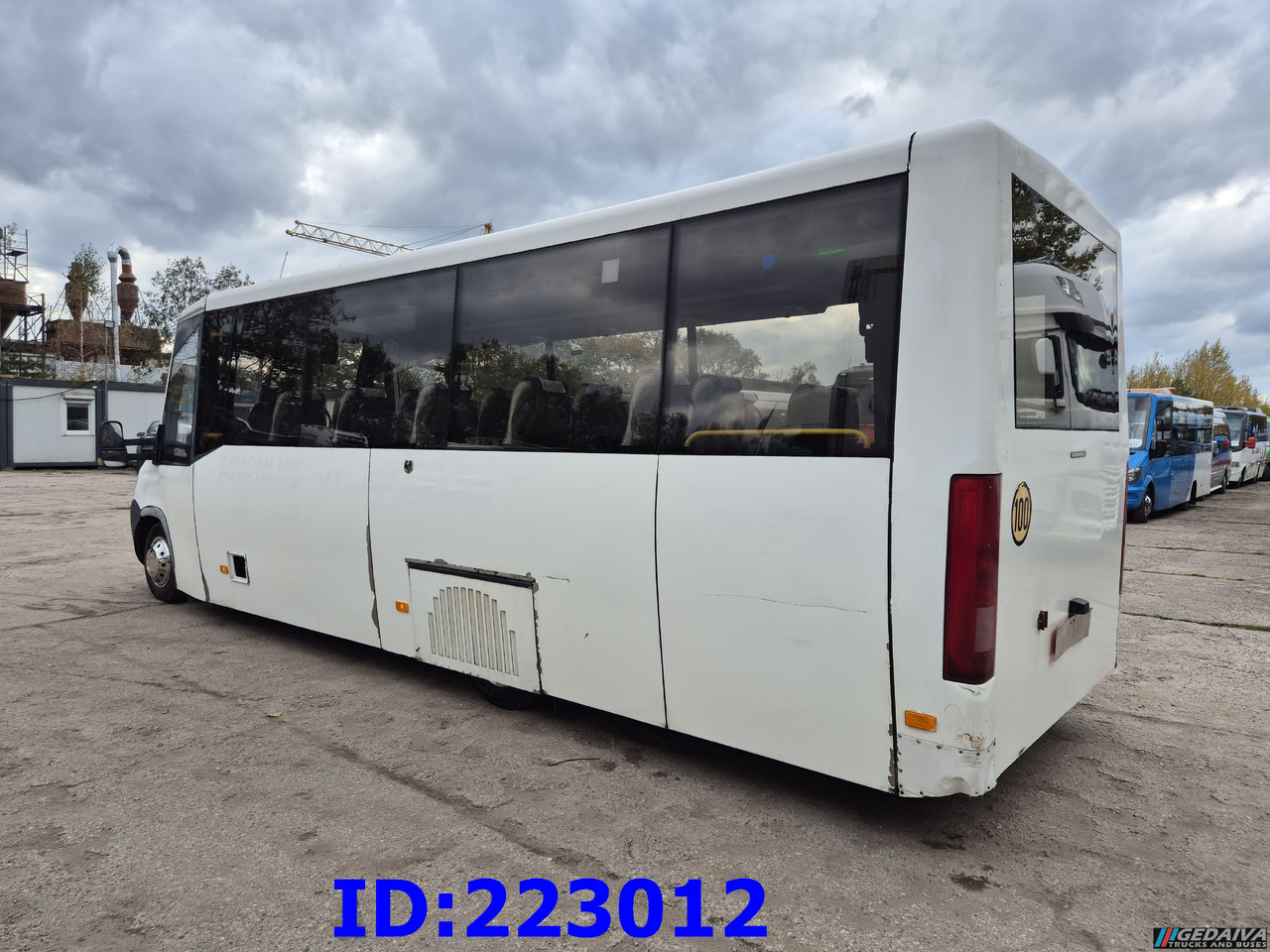 IVECO Daily 50C18 - 23-seater - Potovalni avtobus: slika 5 IVECO Daily 50C18 - 23-seater - Potovalni avtobus: slika 5