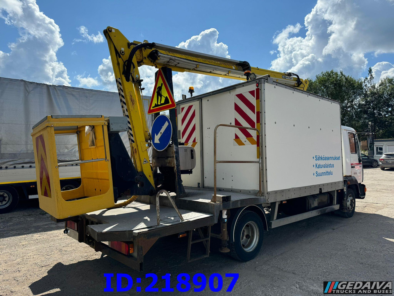 MAN LE 220C + Sky King 179TV - Dvižna ploščad montirana na tovornjak: slika 5 MAN LE 220C + Sky King 179TV - Dvižna ploščad montirana na tovornjak: slika 5