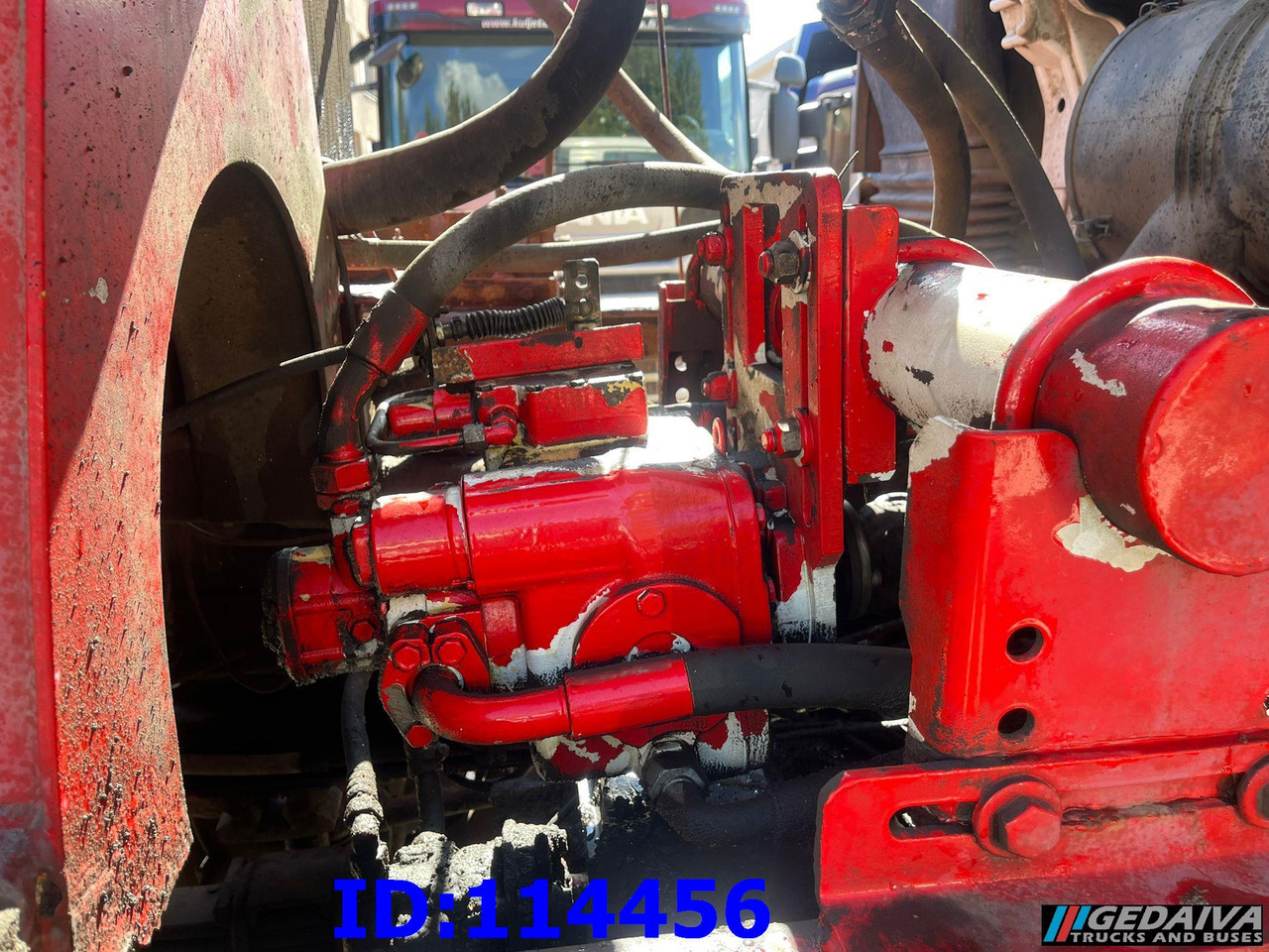 MAN TGA 35.480 8X4 8m3 Manual - Avtomešalec: slika 4 MAN TGA 35.480 8X4 8m3 Manual - Avtomešalec: slika 4