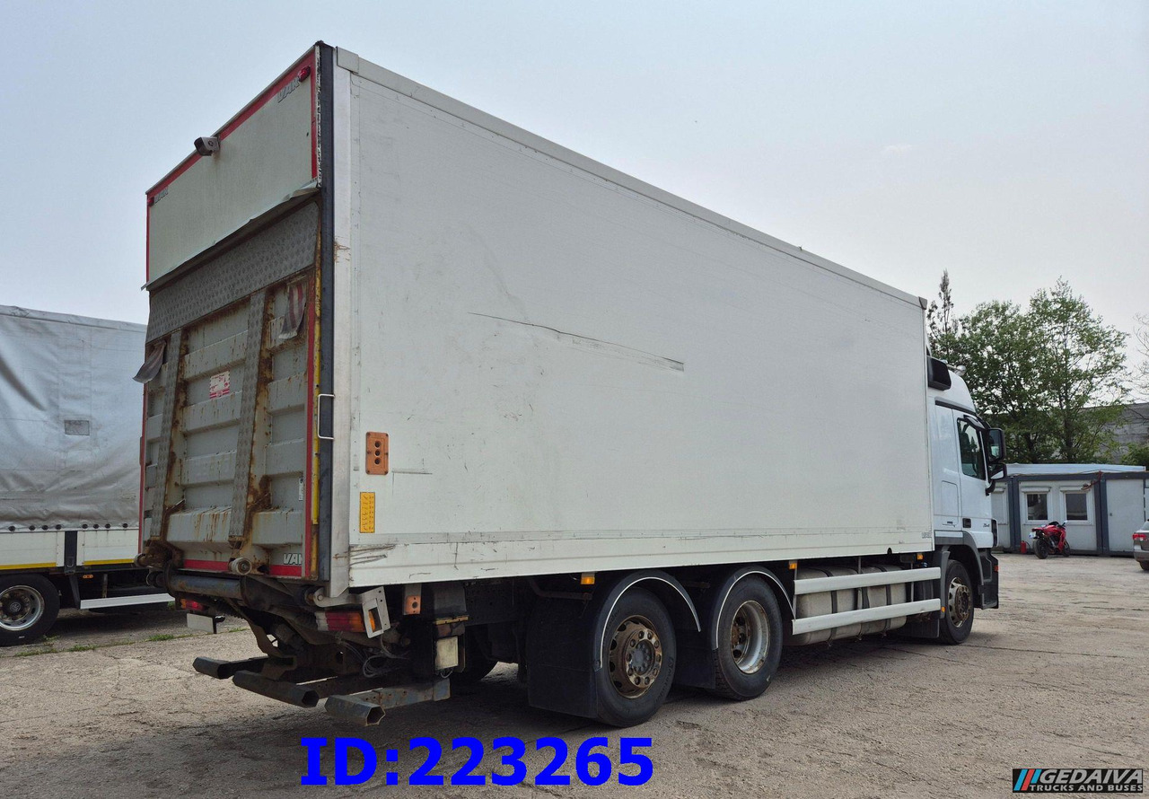 MERCEDES-BENZ Actros 2541 6x2 Retarder Open side box - Izotermični tovornjak: slika 5 MERCEDES-BENZ Actros 2541 6x2 Retarder Open side box - Izotermični tovornjak: slika 5