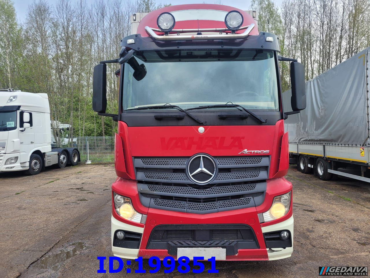 MERCEDES-BENZ Actros 2551 6x2 Euro5 - Tovornjak zabojnik: slika 2 MERCEDES-BENZ Actros 2551 6x2 Euro5 - Tovornjak zabojnik: slika 2
