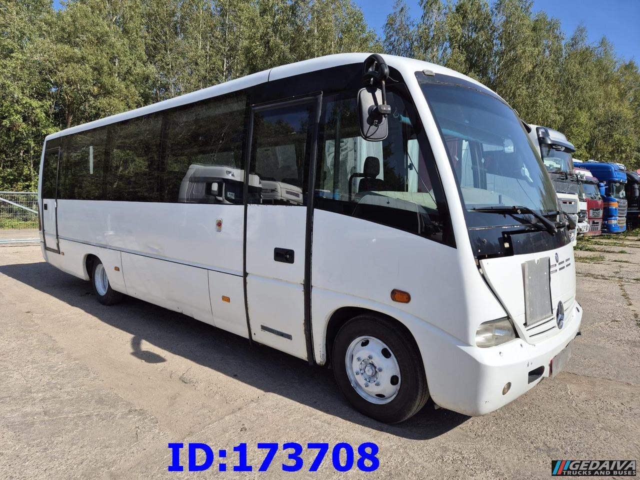 MERCEDES-BENZ Medio 30 Seat - Potovalni avtobus: slika 4 MERCEDES-BENZ Medio 30 Seat - Potovalni avtobus: slika 4