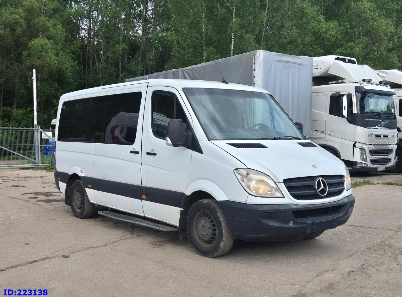 MERCEDES-BENZ Sprinter 213 - Euro5 - Potovalni avtobus: slika 1 MERCEDES-BENZ Sprinter 213 - Euro5 - Potovalni avtobus: slika 1