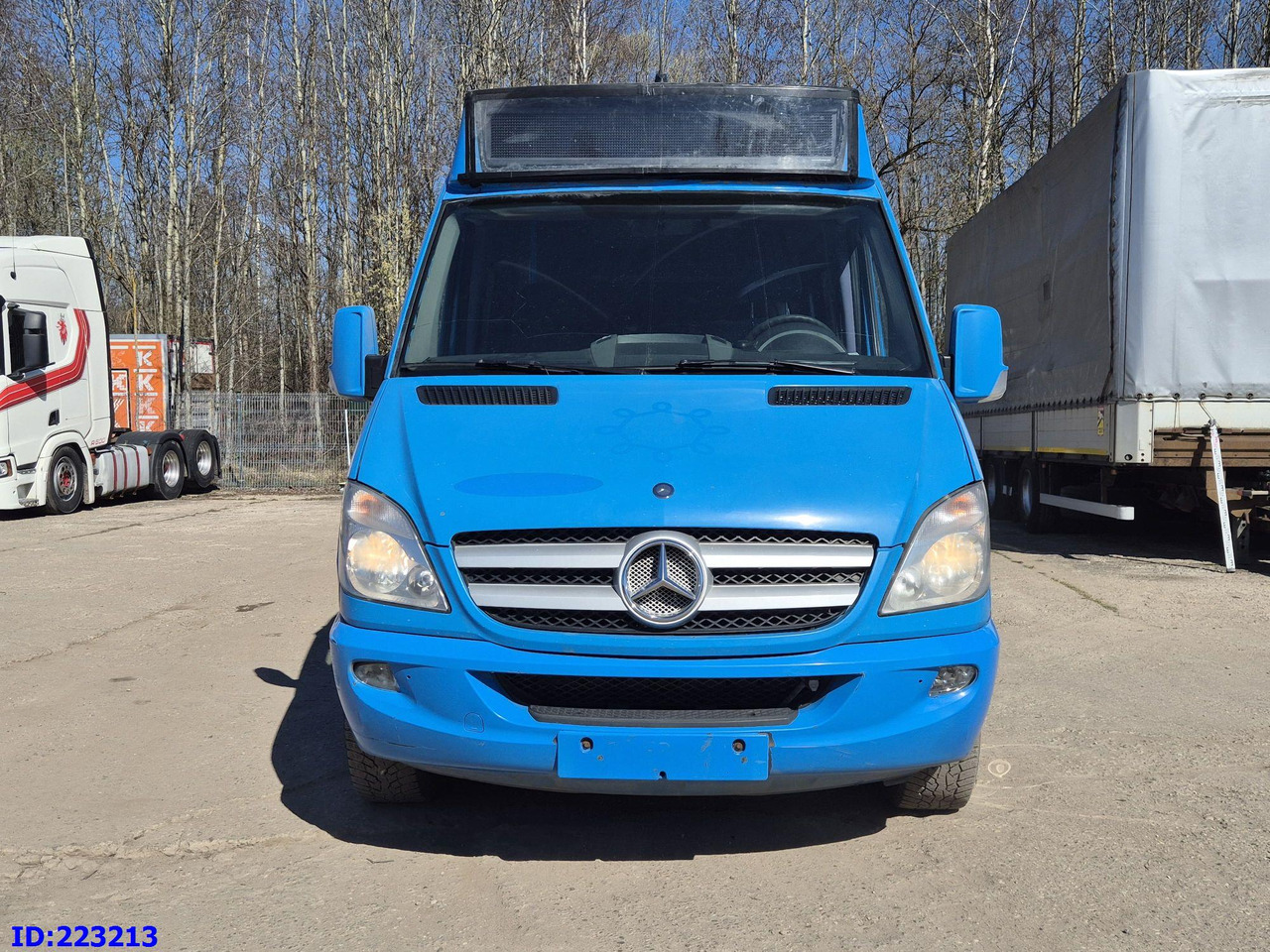 MERCEDES-BENZ Sprinter 316 VIP Euro5 - Potovalni avtobus: slika 2 MERCEDES-BENZ Sprinter 316 VIP Euro5 - Potovalni avtobus: slika 2