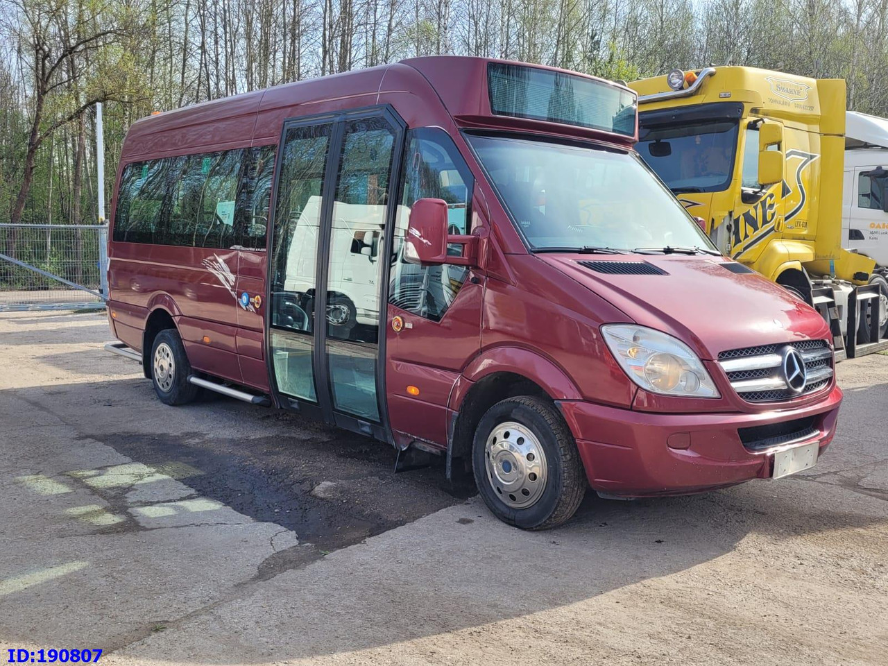 MERCEDES-BENZ Sprinter 516 City35 Euro5 22 Place - Mestni avtobus: slika 1 MERCEDES-BENZ Sprinter 516 City35 Euro5 22 Place - Mestni avtobus: slika 1