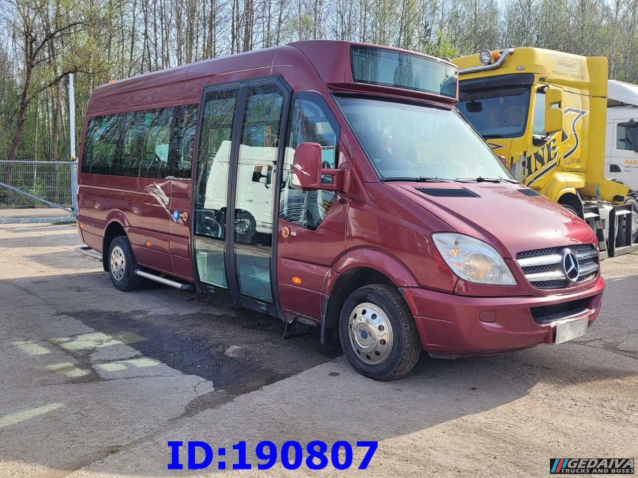 MERCEDES-BENZ Sprinter 516 City35 Euro5 22 Place - Mestni avtobus: slika 1 MERCEDES-BENZ Sprinter 516 City35 Euro5 22 Place - Mestni avtobus: slika 1