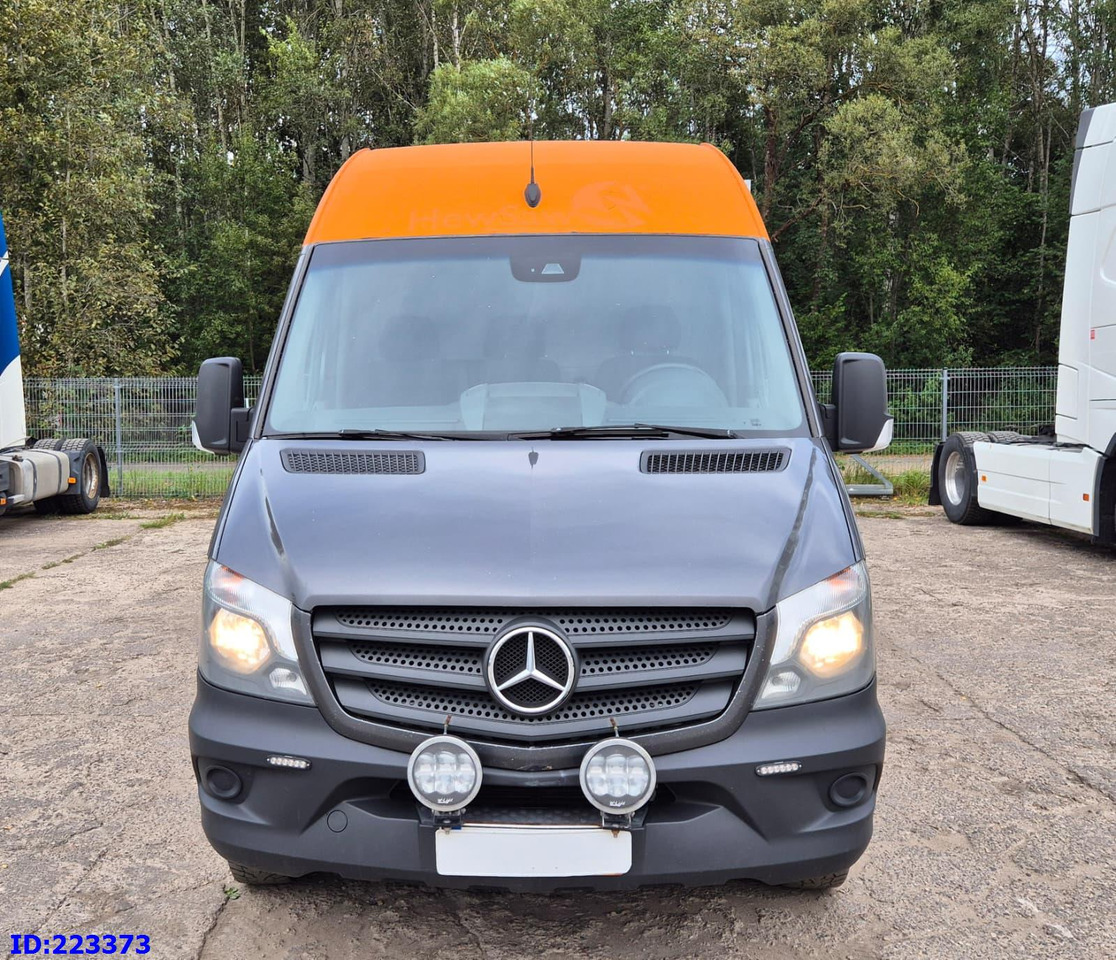 MERCEDES-BENZ Sprinter 516 Maxi - Furgon: slika 2 MERCEDES-BENZ Sprinter 516 Maxi - Furgon: slika 2