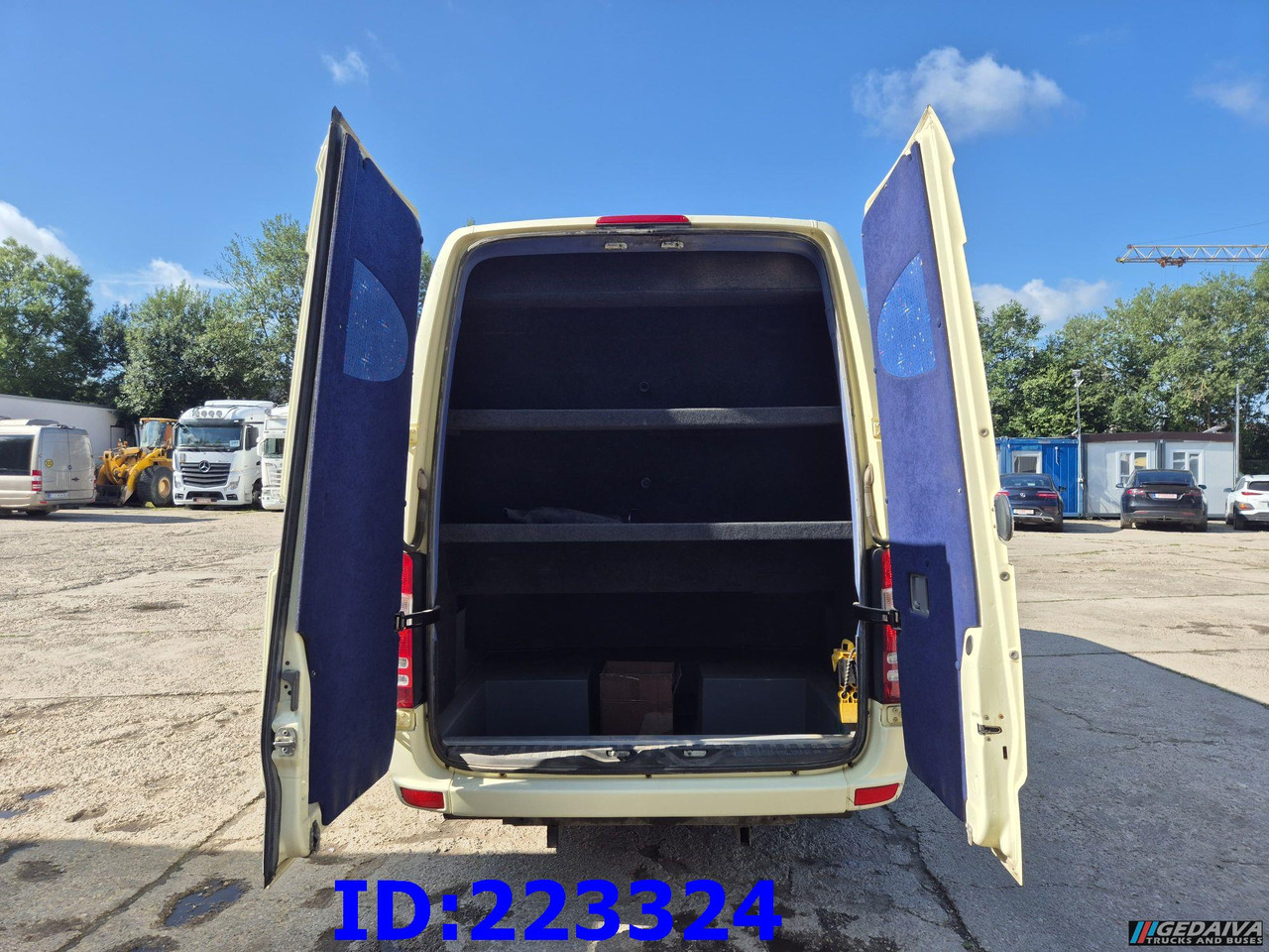 MERCEDES-BENZ Sprinter 516 XXL 20 place Euro6 - Potovalni avtobus: slika 5 MERCEDES-BENZ Sprinter 516 XXL 20 place Euro6 - Potovalni avtobus: slika 5