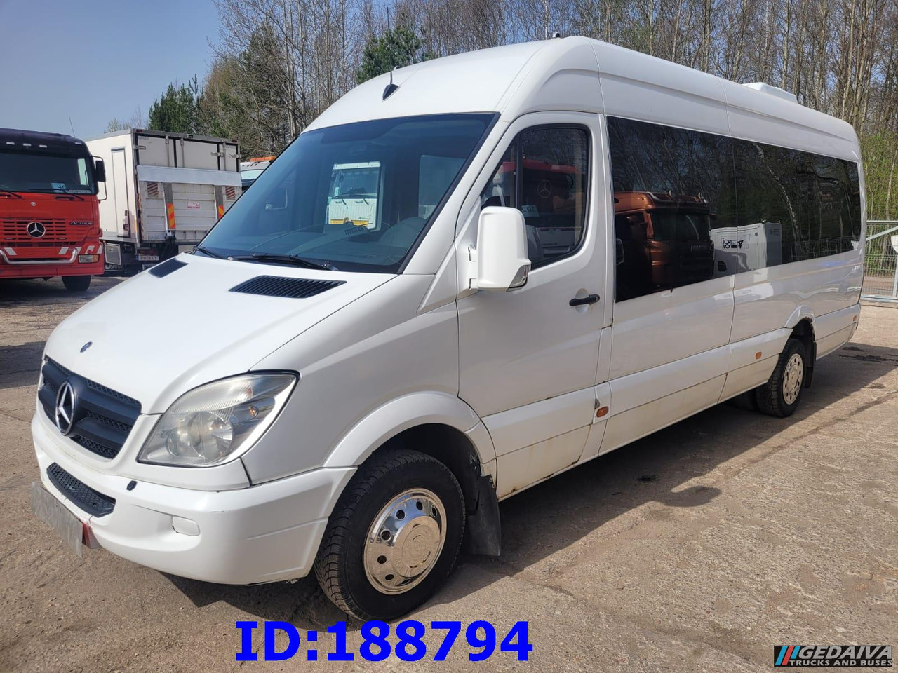 MERCEDES-BENZ Sprinter 518 - Kasten VIP - 20 Seater - Potovalni avtobus: slika 1 MERCEDES-BENZ Sprinter 518 - Kasten VIP - 20 Seater - Potovalni avtobus: slika 1