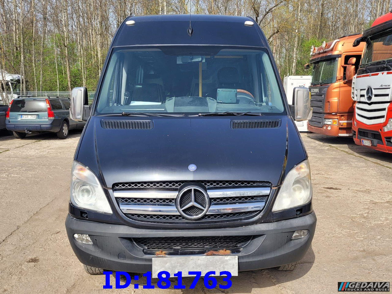 MERCEDES-BENZ Sprinter 518 - VIP - 17 Seater - Potovalni avtobus: slika 2 MERCEDES-BENZ Sprinter 518 - VIP - 17 Seater - Potovalni avtobus: slika 2