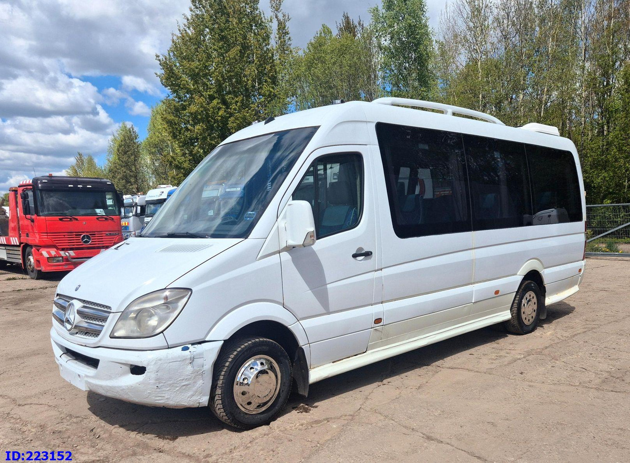 MERCEDES-BENZ Sprinter 518-VIP- 17 places - Potovalni avtobus: slika 4 MERCEDES-BENZ Sprinter 518-VIP- 17 places - Potovalni avtobus: slika 4