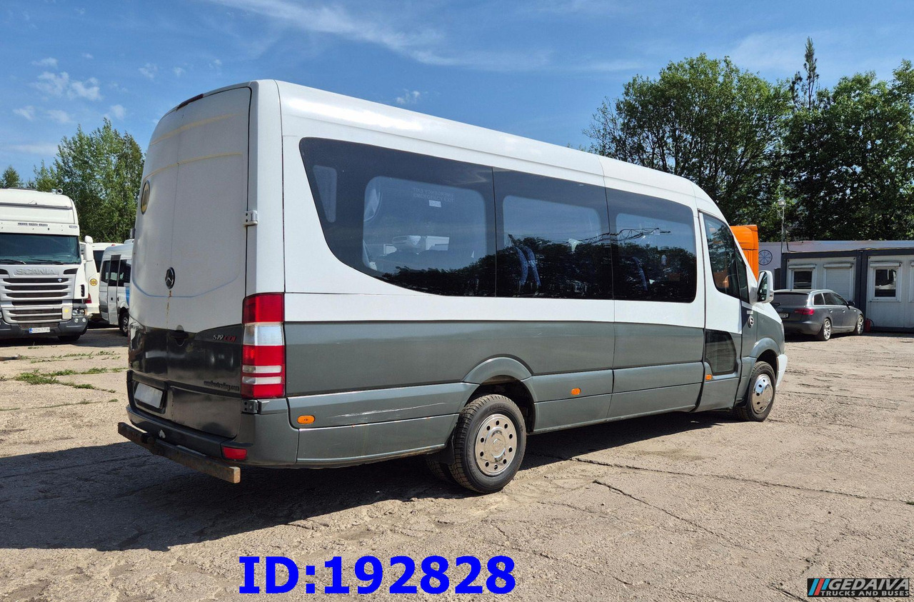 MERCEDES-BENZ Sprinter 519 - 17 place - Euro5 - Potovalni avtobus: slika 4 MERCEDES-BENZ Sprinter 519 - 17 place - Euro5 - Potovalni avtobus: slika 4