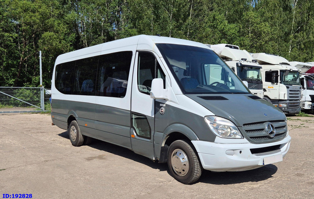 MERCEDES-BENZ Sprinter 519 - 17 place - Euro5 - Potovalni avtobus: slika 4 MERCEDES-BENZ Sprinter 519 - 17 place - Euro5 - Potovalni avtobus: slika 4