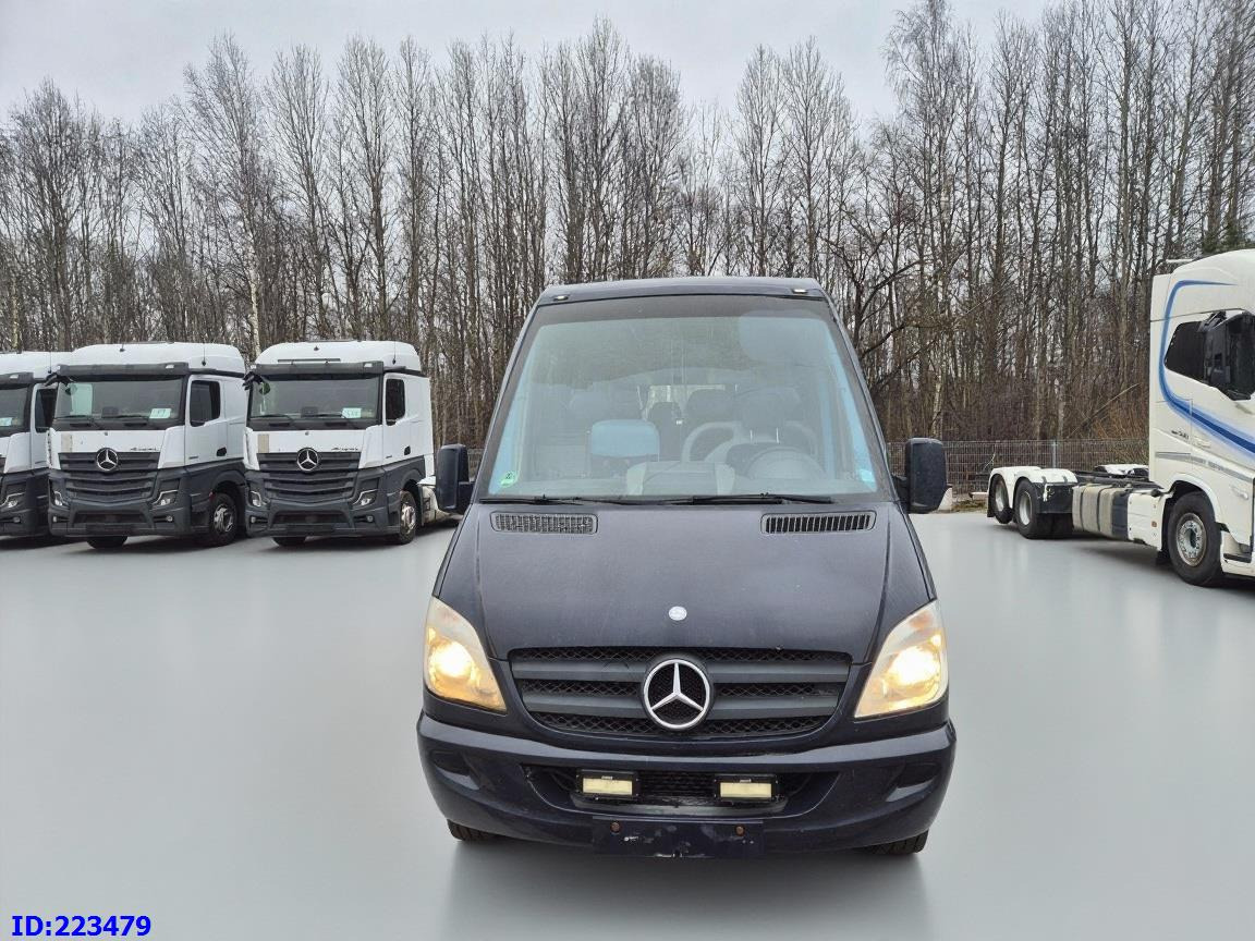 MERCEDES-BENZ Sprinter 519 - Sunset - VIP - 18 Places - Euro5 - Potovalni avtobus: slika 2 MERCEDES-BENZ Sprinter 519 - Sunset - VIP - 18 Places - Euro5 - Potovalni avtobus: slika 2