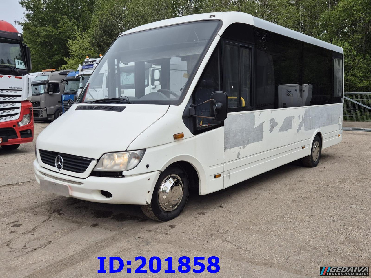 MERCEDES-BENZ Sprinter 616 - 27 Place - Mestni avtobus: slika 4 MERCEDES-BENZ Sprinter 616 - 27 Place - Mestni avtobus: slika 4