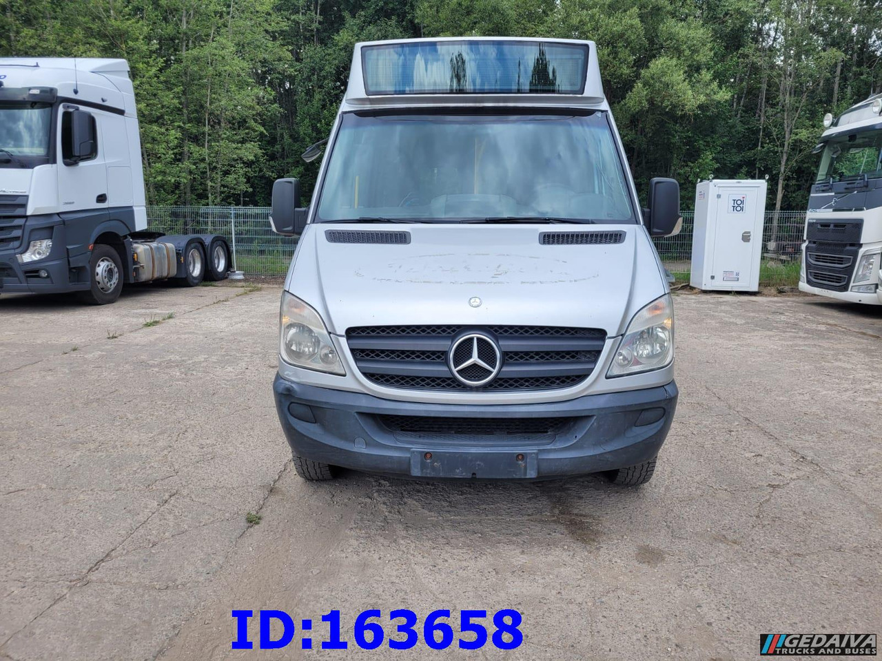 MERCEDES-BENZ Sprinter - City - EvoBus - 23 Place - Euro5 - Mestni avtobus: slika 2 MERCEDES-BENZ Sprinter - City - EvoBus - 23 Place - Euro5 - Mestni avtobus: slika 2