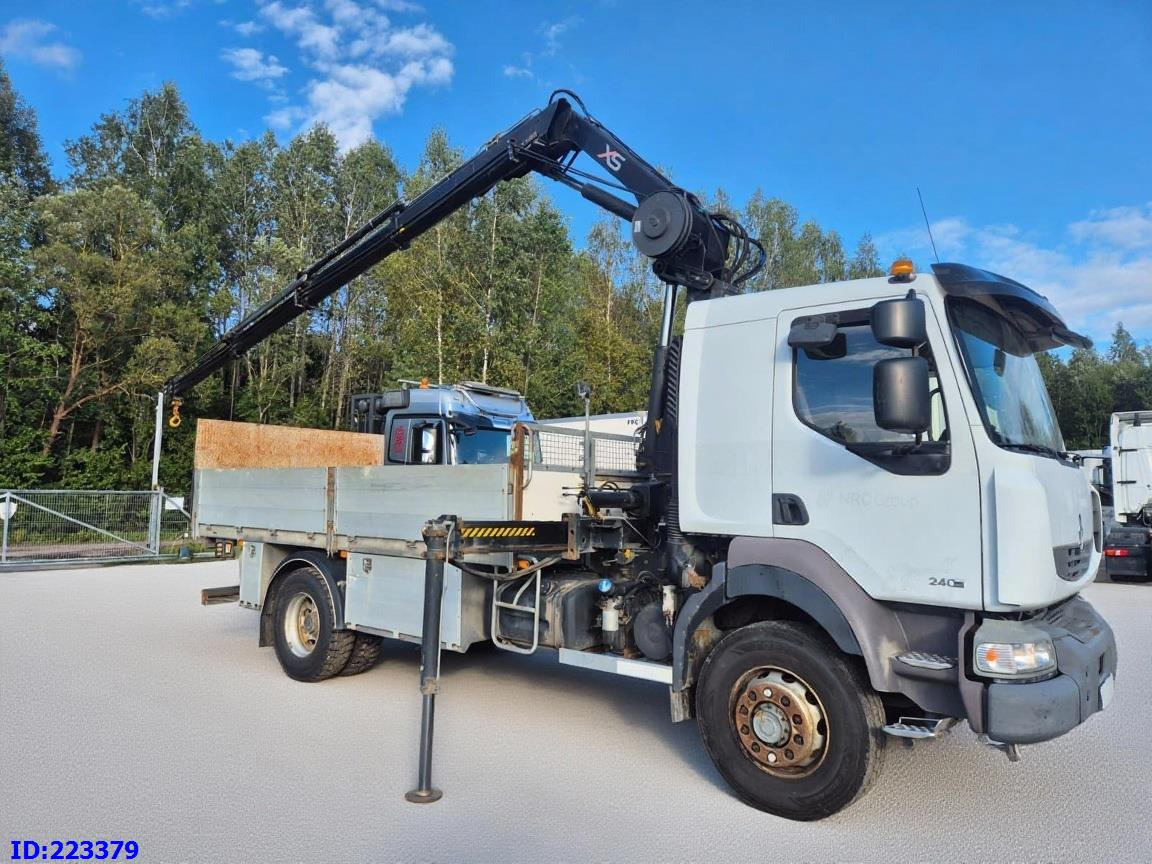 RENAULT Midlum 240.16 4x4 + HIAB 122 E-3 HIDUO - Tovornjak s kesonom: slika 4 RENAULT Midlum 240.16 4x4 + HIAB 122 E-3 HIDUO - Tovornjak s kesonom: slika 4