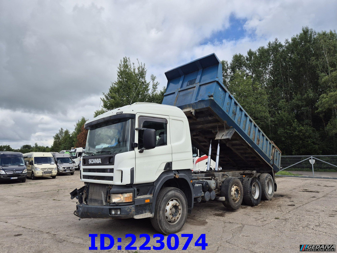SCANIA 124 8x2 - Manual - Full steel - Tovornjak prekucnik: slika 1 SCANIA 124 8x2 - Manual - Full steel - Tovornjak prekucnik: slika 1
