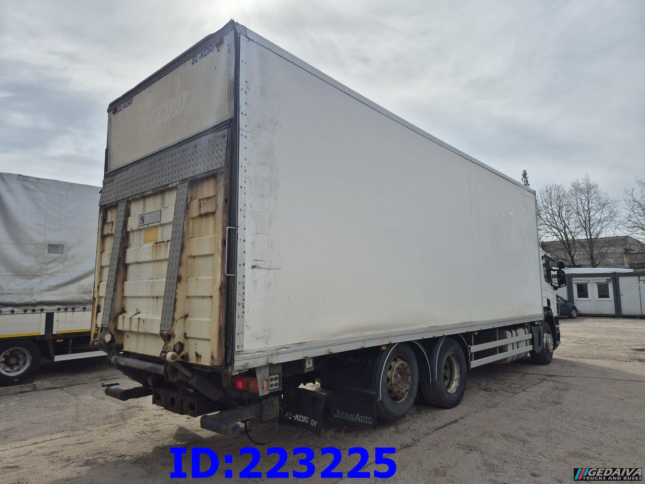 SCANIA P380 6x2 Open side box - Tovornjak zabojnik: slika 5 SCANIA P380 6x2 Open side box - Tovornjak zabojnik: slika 5