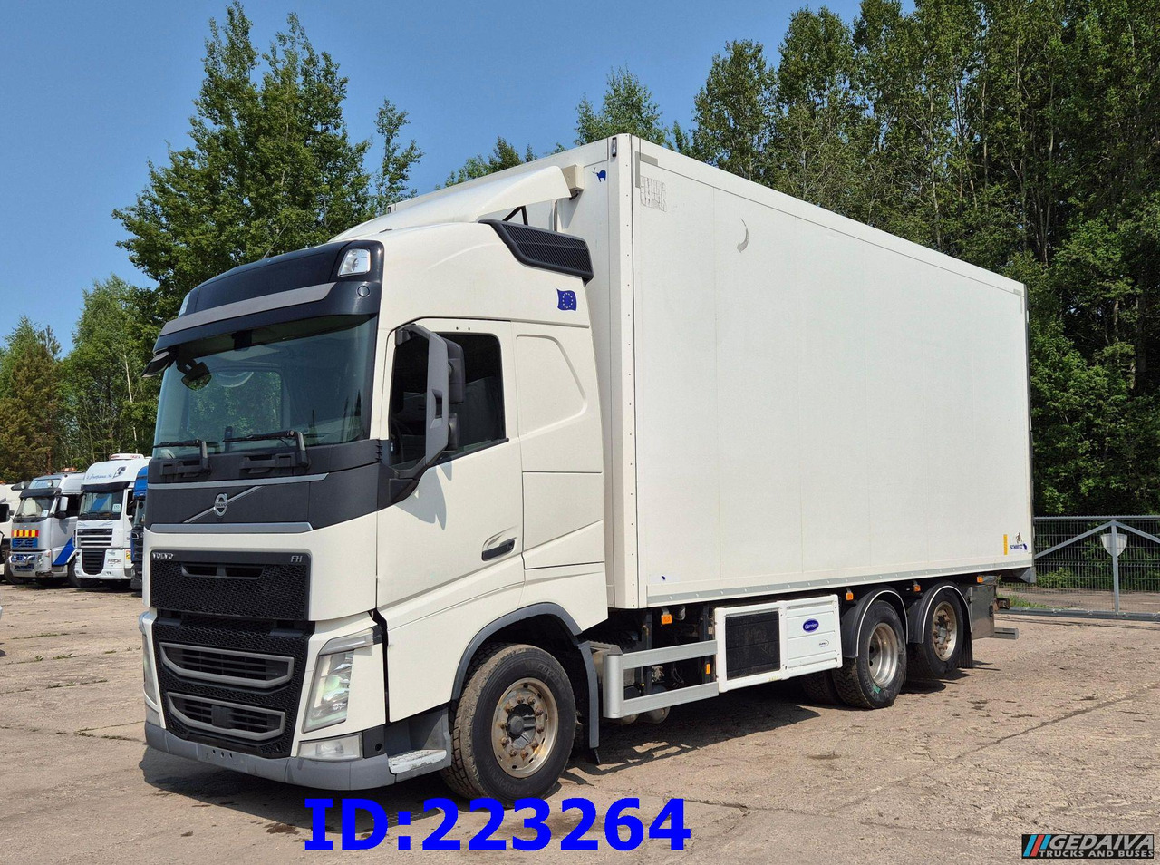 VOLVO FH13 460HP 6x2 Steering axle Euro6 - Tovornjak hladilnik: slika 4 VOLVO FH13 460HP 6x2 Steering axle Euro6 - Tovornjak hladilnik: slika 4