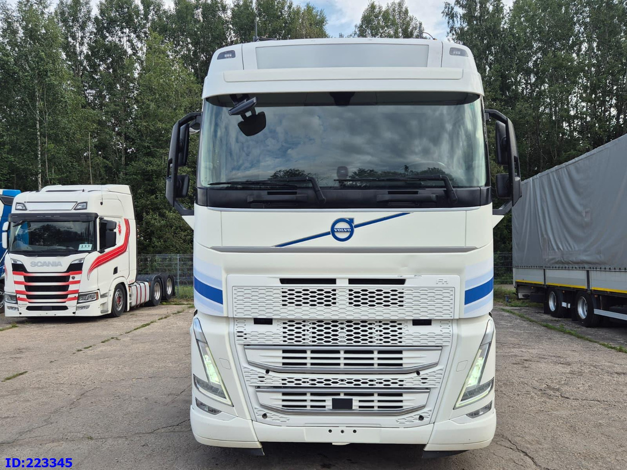 VOLVO FH13 500HP 6x2 10 tyre - New generation - Tovornjak-šasija: slika 2 VOLVO FH13 500HP 6x2 10 tyre - New generation - Tovornjak-šasija: slika 2