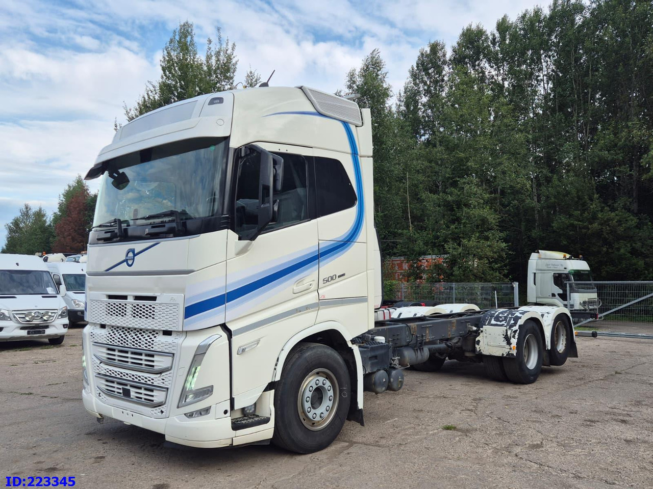 VOLVO FH13 500HP 6x2 10 tyre - New generation - Tovornjak-šasija: slika 1 VOLVO FH13 500HP 6x2 10 tyre - New generation - Tovornjak-šasija: slika 1