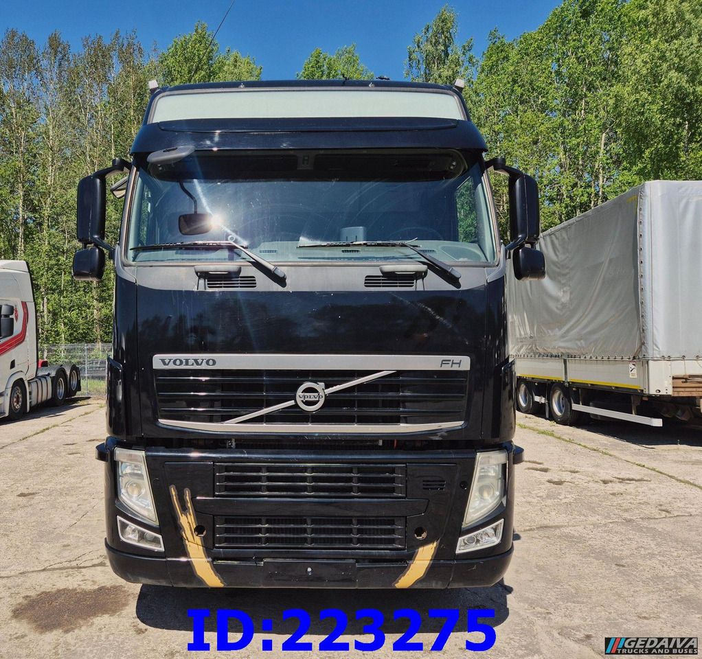 VOLVO FH13 540HP 8X4 (Steering axle) RETARDER - Tovornjak-šasija: slika 2 VOLVO FH13 540HP 8X4 (Steering axle) RETARDER - Tovornjak-šasija: slika 2