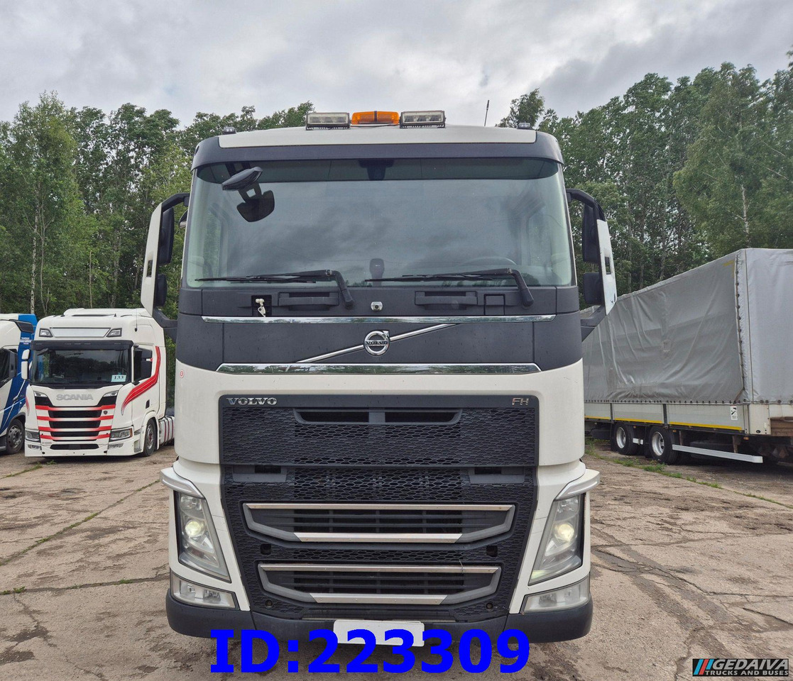 VOLVO FH13 540HP 8x2 Hook lift (2axles steering - 2 axles lifting) - Kotalni prekucni tovornjak: slika 2 VOLVO FH13 540HP 8x2 Hook lift (2axles steering - 2 axles lifting) - Kotalni prekucni tovornjak: slika 2
