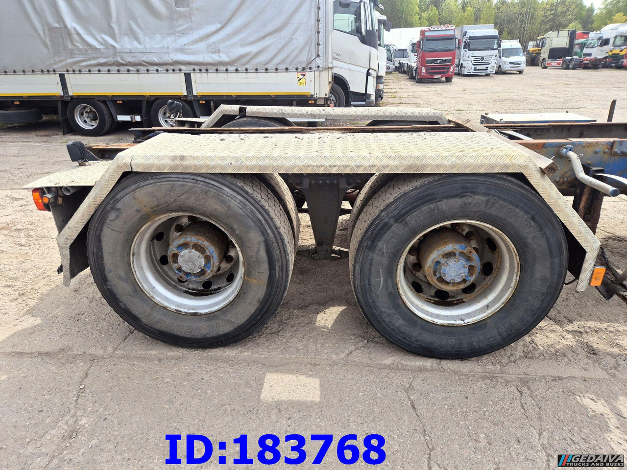 VOLVO FH16 580HP 6x4 BigAxles - Tovornjak-šasija: slika 5 VOLVO FH16 580HP 6x4 BigAxles - Tovornjak-šasija: slika 5