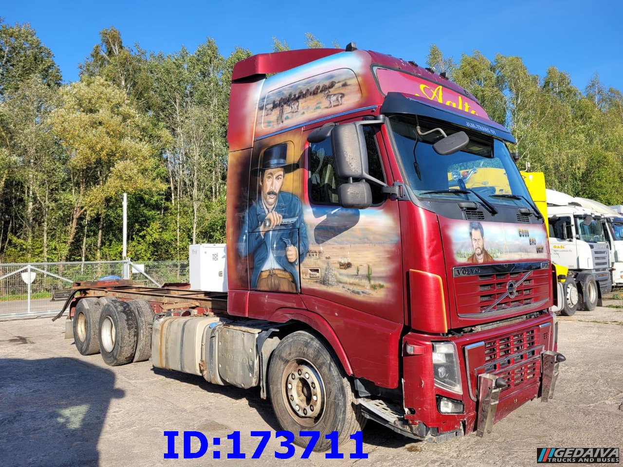 VOLVO FH16 700HP 6x4 Euro5 - Tovornjak-šasija: slika 4 VOLVO FH16 700HP 6x4 Euro5 - Tovornjak-šasija: slika 4