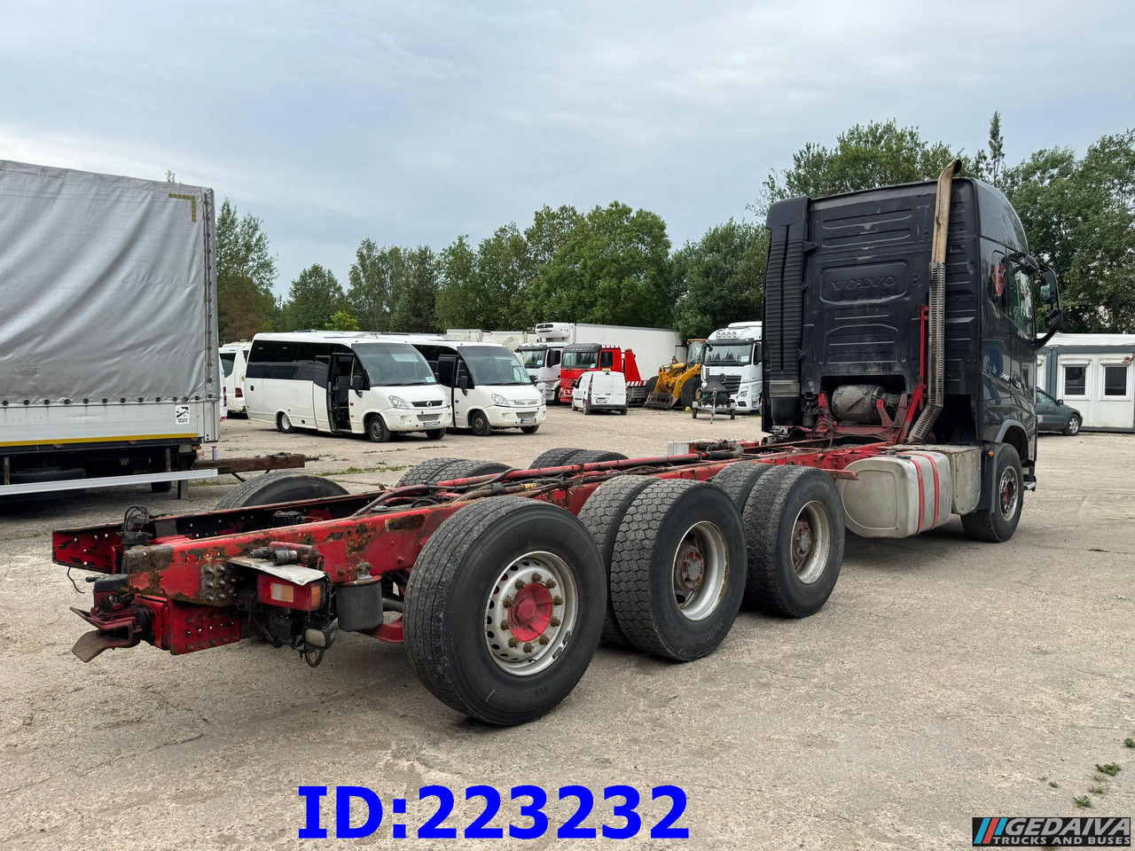 VOLVO FH16 700HP 8X4 Big Axles - Tovornjak za prevoz lesa: slika 5 VOLVO FH16 700HP 8X4 Big Axles - Tovornjak za prevoz lesa: slika 5