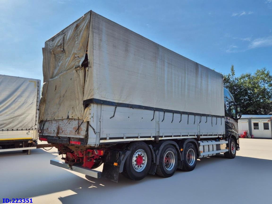 VOLVO FH16 750HP - 8x4-Steering axle - Tovornjak s ponjavo: slika 5 VOLVO FH16 750HP - 8x4-Steering axle - Tovornjak s ponjavo: slika 5