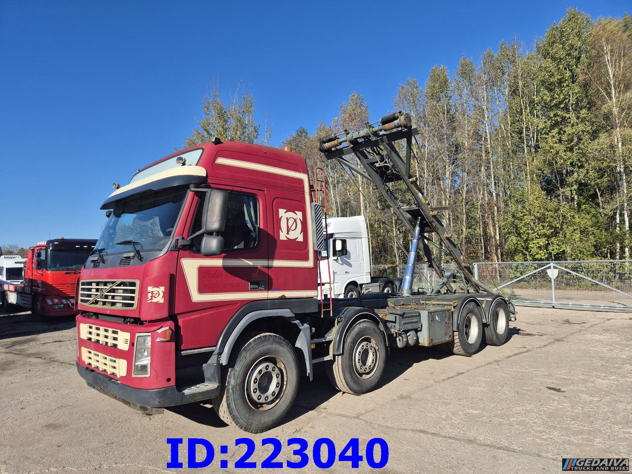 VOLVO FM12 420HP 8x2 - Tovornjak prekucnik: slika 1 VOLVO FM12 420HP 8x2 - Tovornjak prekucnik: slika 1