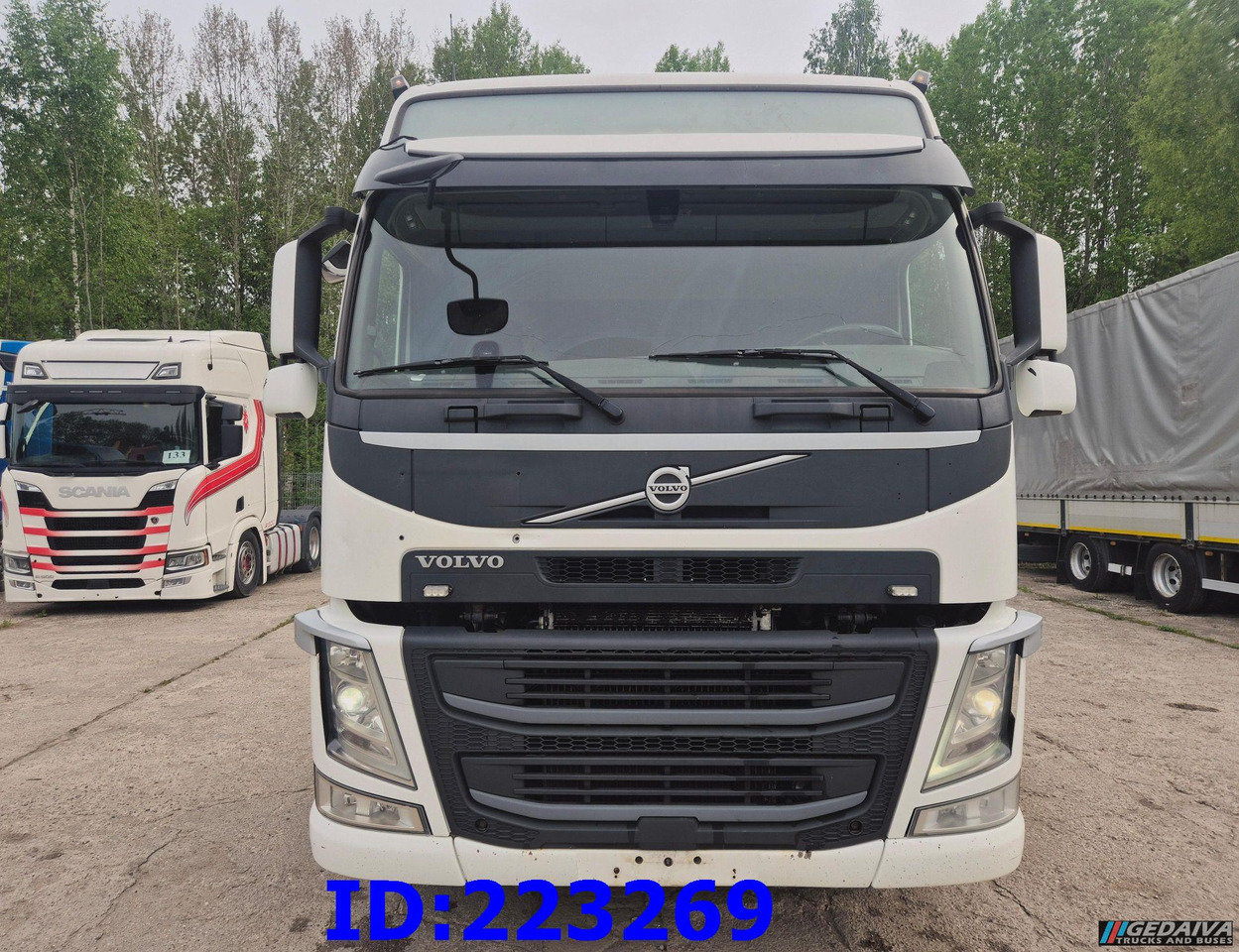 VOLVO FM13 500HP 8x2 (2 steering axels) - Tovornjak-šasija: slika 2 VOLVO FM13 500HP 8x2 (2 steering axels) - Tovornjak-šasija: slika 2