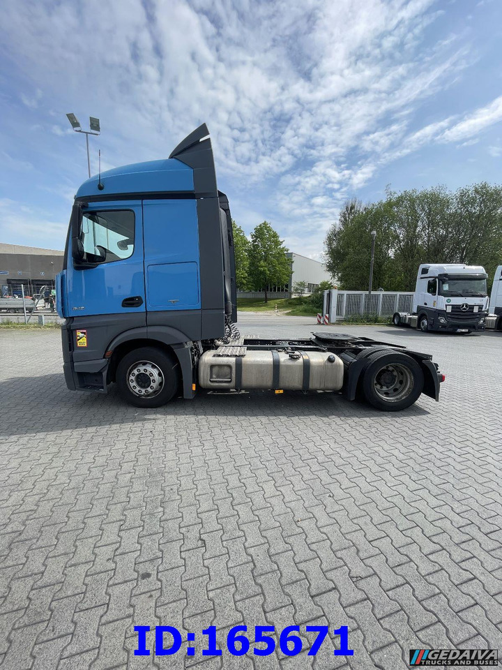 MERCEDES-BENZ Actros 1842 - Mega - Euro6 - Vlačilec: slika 1 MERCEDES-BENZ Actros 1842 - Mega - Euro6 - Vlačilec: slika 1